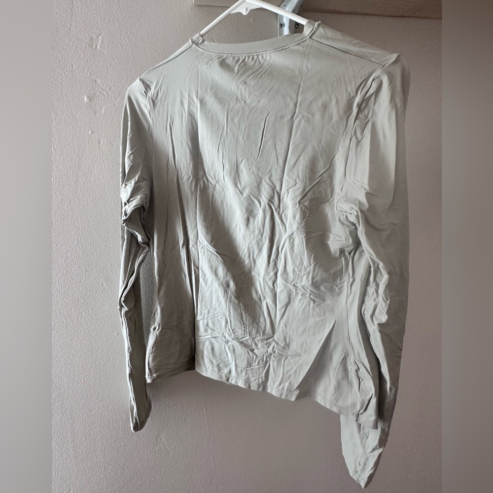 Skims Fit Everybodyy long sleeve